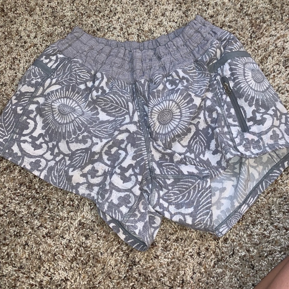Lululemon tracker short